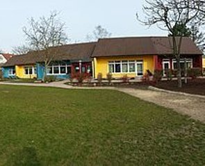Kindertagesstätte "Regenbogen"